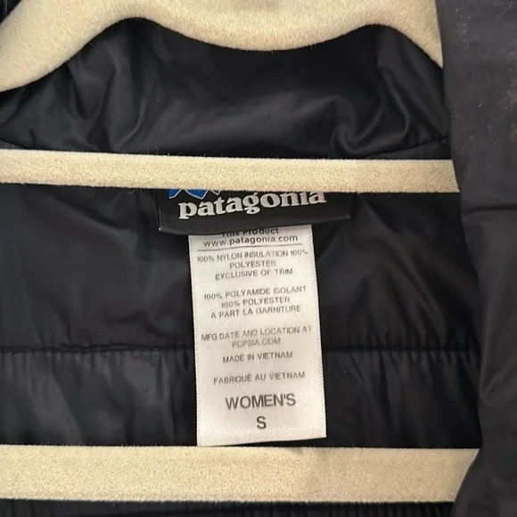 Patagonia thin puffer coat - Picture 2 of 3